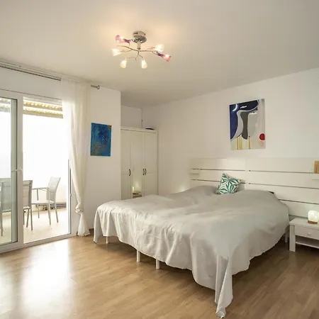 Casa Con Piscina, 5 Dormitorios, Cerca De La Playa Y Centro - Hisp-288-49 Semesterbostad *