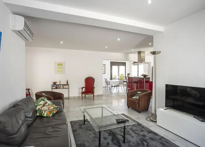 Casa Con Piscina, 5 Dormitorios, Cerca De La Playa Y Centro - Hisp-288-49 Empuriabrava