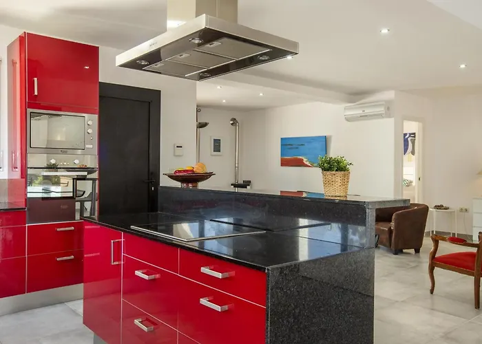Prázdninový dům Casa Con Piscina, 5 Dormitorios, Cerca De La Playa Y Centro - Hisp-288-49 *