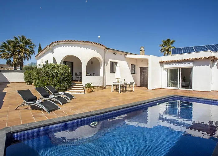 Casa Con Piscina, 5 Dormitorios, Cerca De La Playa Y Centro - Hisp-288-49